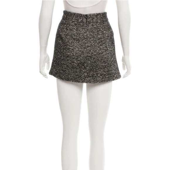 Rebecca Minkoff Tweed Mini Skirt /
Size: US10 - Picture 3 of 5